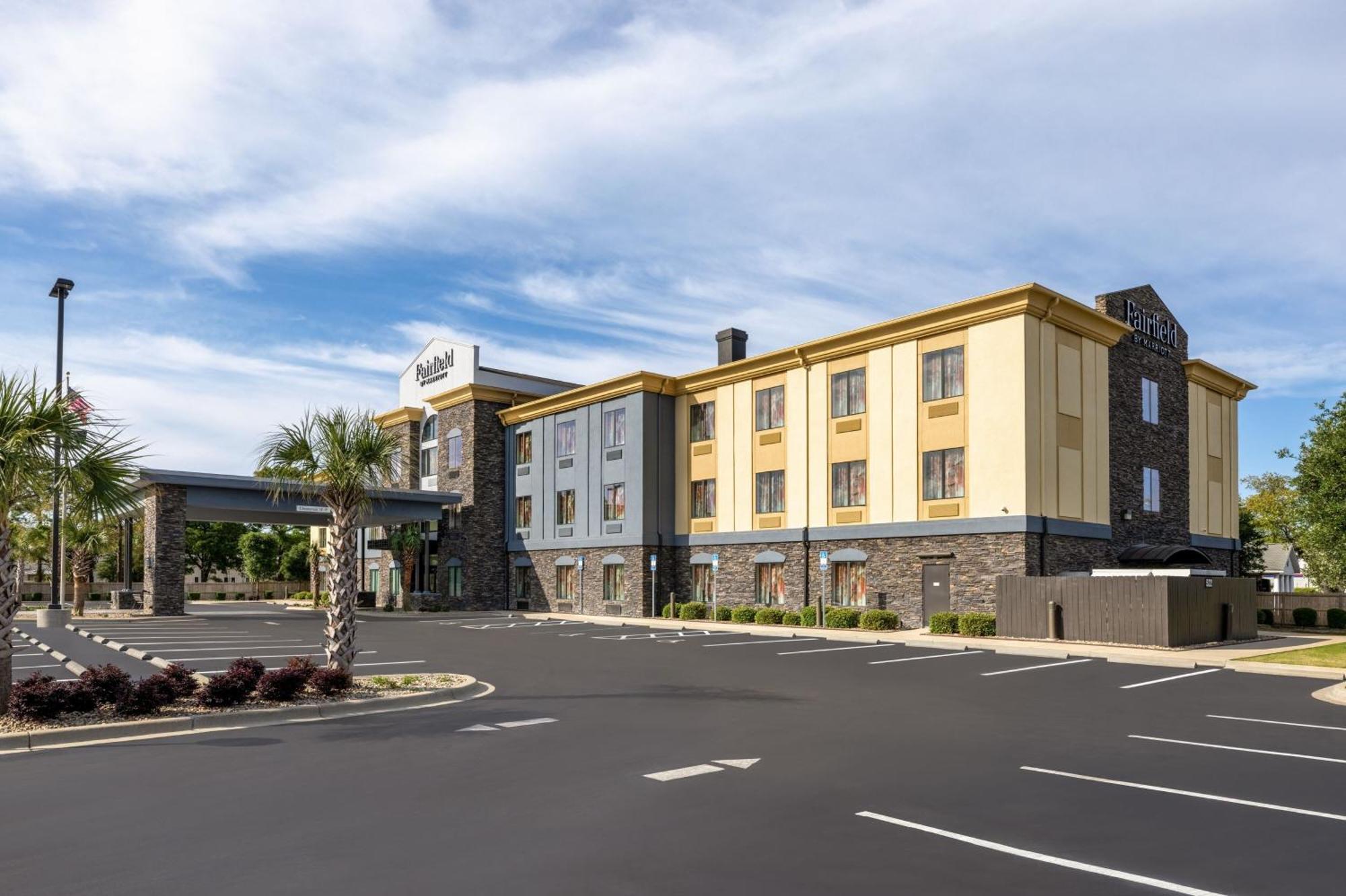 Fairfield Inn & Suites By Marriott Fort Walton Beach Hurlburt Area Exterior foto