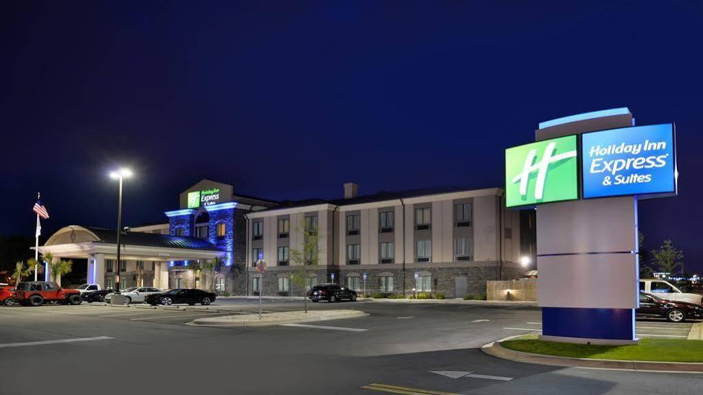 Fairfield Inn & Suites By Marriott Fort Walton Beach Hurlburt Area Exterior foto